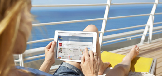 Aktuelle Zeitungen und Zeitschriften an Bord von AIDA. Foto: AIDA Cruises