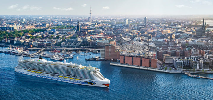 AIDAcosma in Hamburg