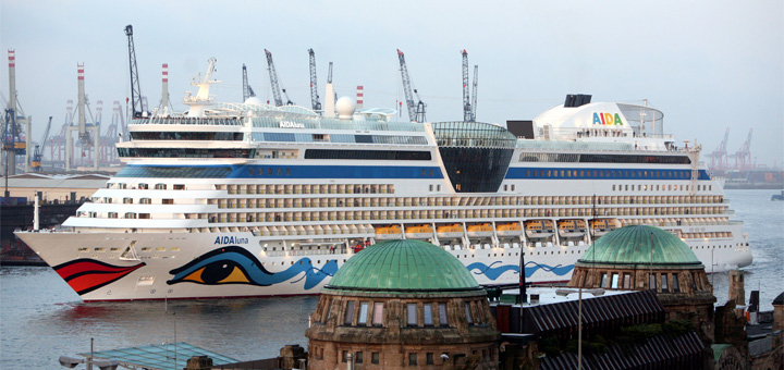 AIDAluna in Hamburg. Foto: AIDA Cruises
