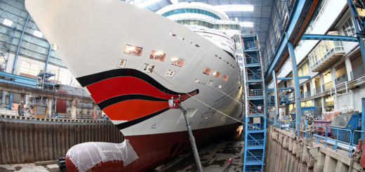 Kussmund von AIDAmar auf der Meyer Werft