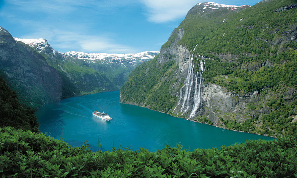 Costa Kreuzfahrten im Geiranger Fjord. Foto: Costa Kreuzfahrten