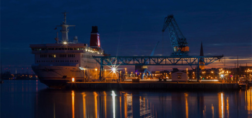 Fährschiff Trelleborg im Stadthafen Rostock. Foto: Jens Schröder