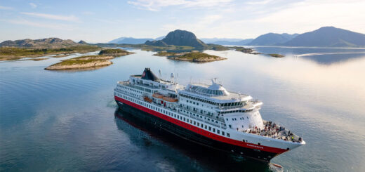 MS Finnmarken von Hurtigruten