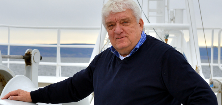 TVModerator Hans Meiser wird Kreuzfahrtdirektor der MS HAMBURG