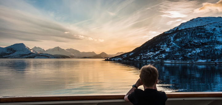 Ausblick bei Hurtigruten. Foto: Hurtigruten