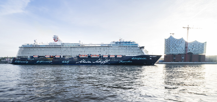 Mein Schiff 4 in Hamburg. Foto: TUI Cruises