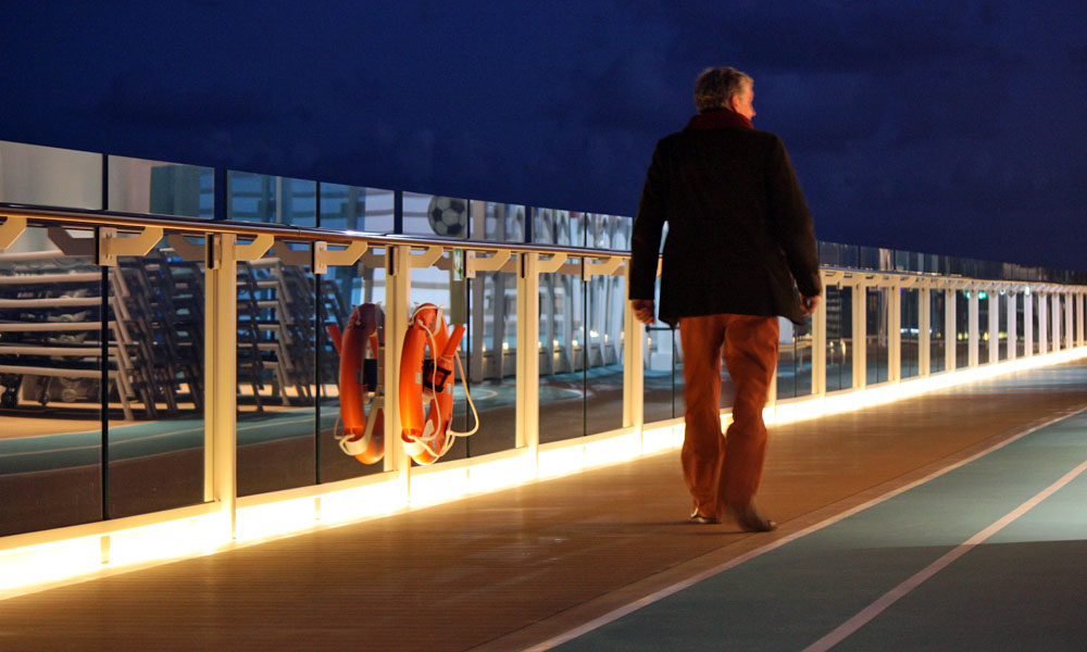 Mein Schiff 5 Abendspazierungang