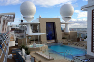 Mein Schiff 5 Lagune auf dem Pooldeck