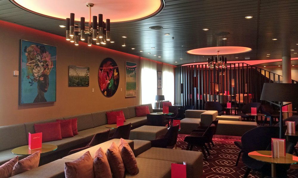 Mein Schiff 5 LUMAS Bar