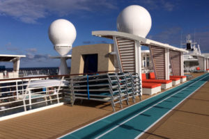 Sonnendeck auf der Mein Schiff 5