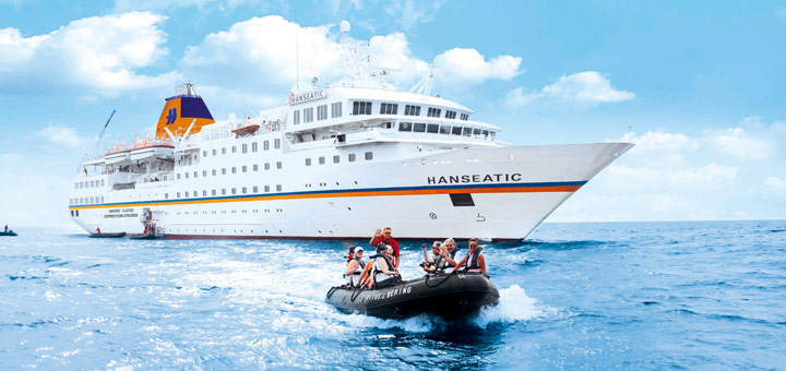 Zodiac-Ausflug vor MS HANSEATIC. Foto: Hapag-Lloyd Cruise