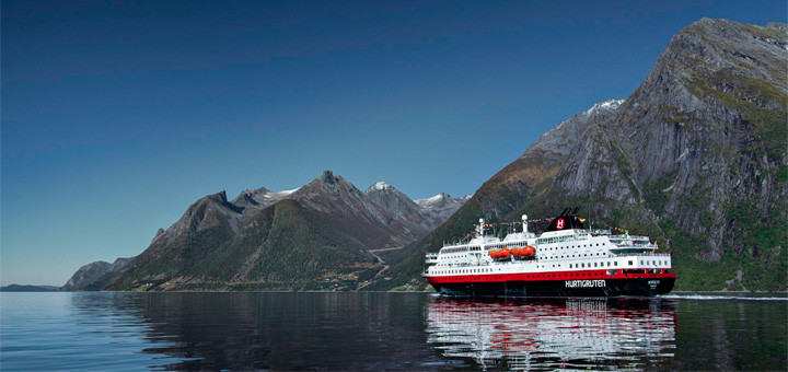 MS Nordlys von Hurtigruten in Norwegen