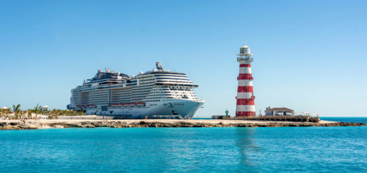 MSC Meraviglia im MSC Ocean Cay