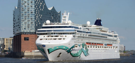 Norwegian Jade in Hamburg. Foto: Lenthe