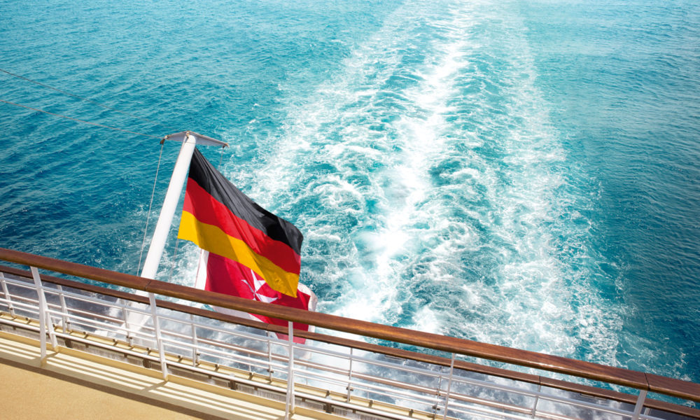 Mein Schiff mit Malta-Flagge. Foto: TUI Cruises
